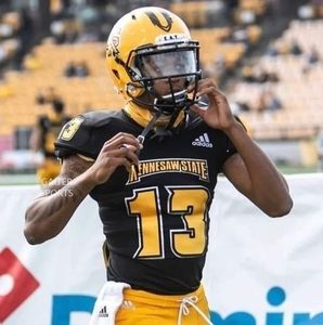 Meet your Posher, Tia